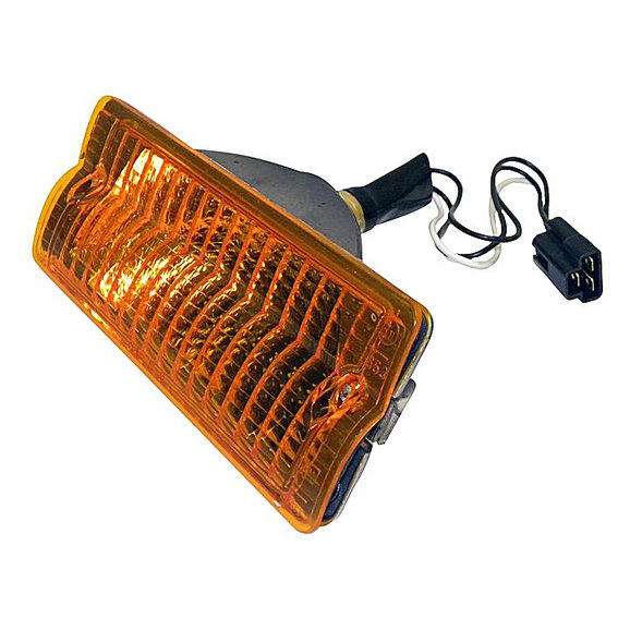 j54501016.jpg Crown Automotive J5460106 Parking Lamp Assembly for 76-91 Jeep SJ and J-Series